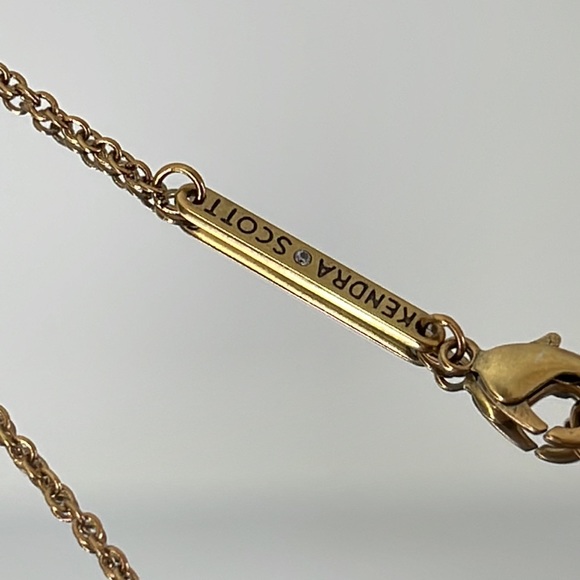 Beautiful Kendra Scott Anna Vintage GOLD PLATED BRASS & TEAL APATITE NECKLACE💕 - Picture 10 of 12